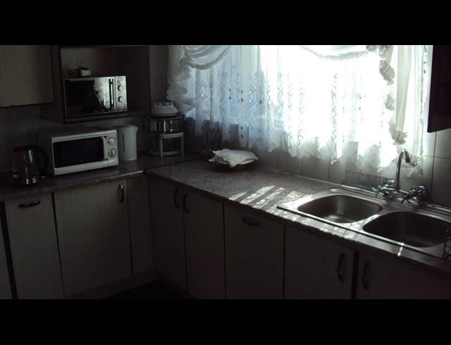 4 BEDROOM FREEHOLD FOR SALE IN KEMPTON PARK WEST